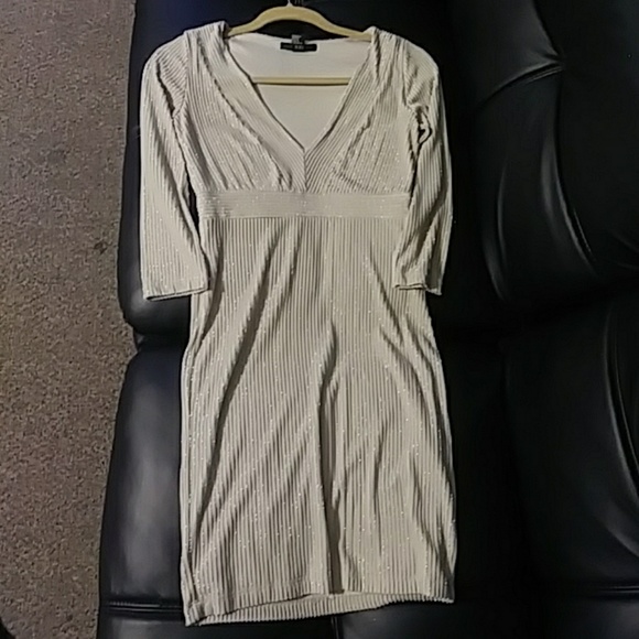 Very sexy silk tan Shimmer dress - Picture 3 of 3